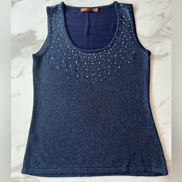 Belldini size M navy glittery knit tank top - Picture 14 of 14